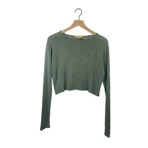 🖤 3/$25 SALE!!! 
Zara olive green round neck long sleeve crop top